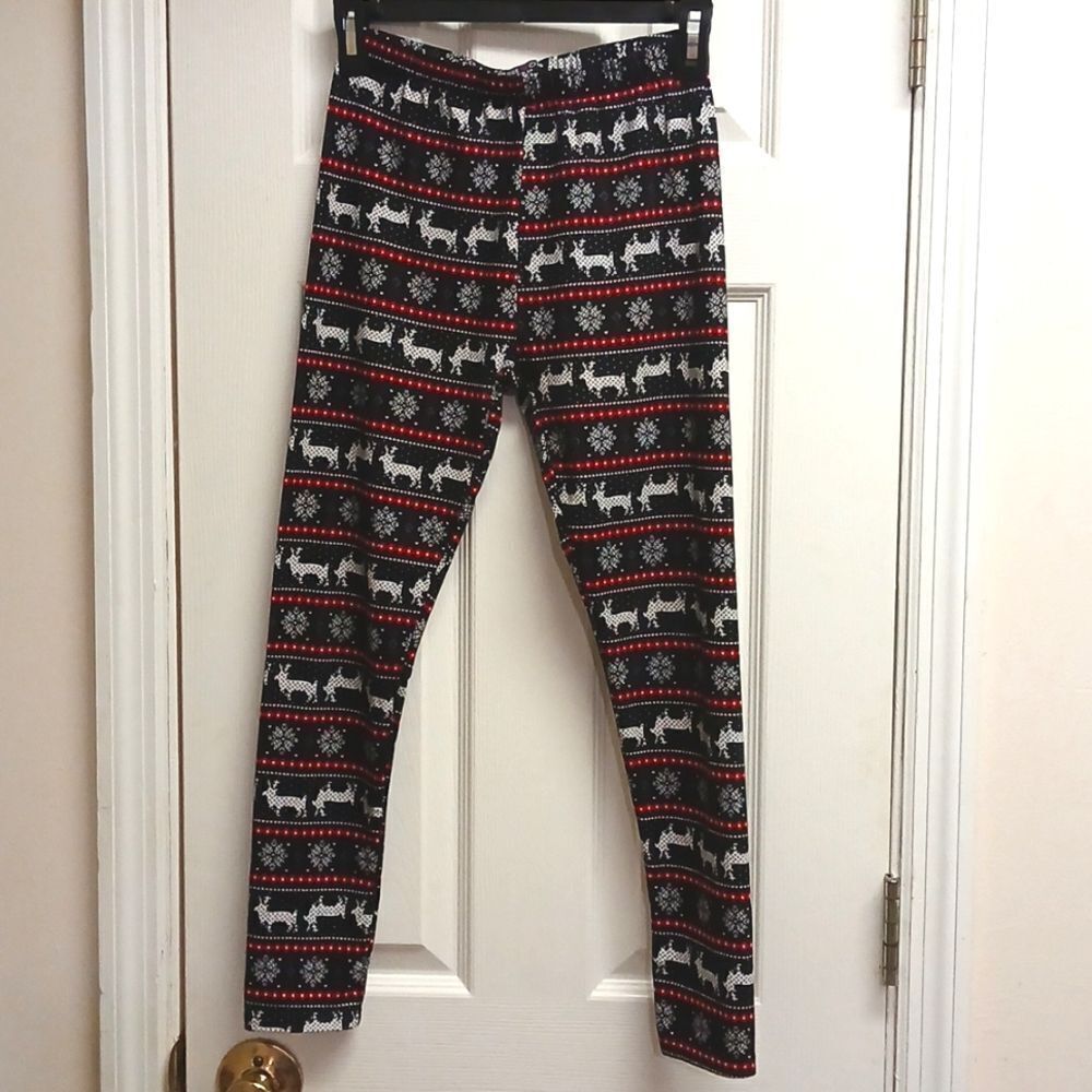 ⭐️5/$25 SALE JUST ONE, GIRLS Size L 14/16 Holiday Leggings. MULTI